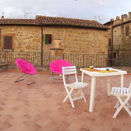 La Loggia Del Capitano - Rione Capisotto Apartment Pitigliano Bagian luar foto